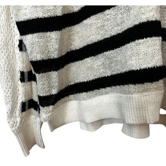 We‎ the Free V Neck Gauzy Crochet Fluffy Lou Striped Sweater Cotton Knit XS Top - Picture 6 of 9